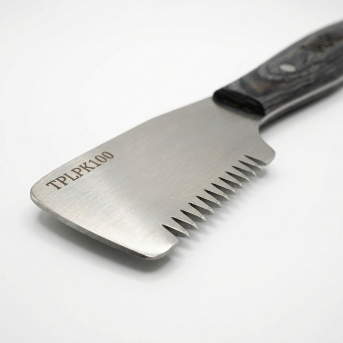 stripmes met grove tanden en houten handvat - 3