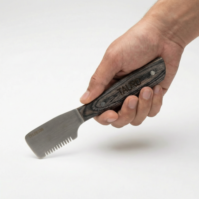 stripmes met grove tanden en houten handvat - 6