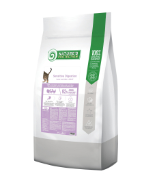 dry food for adult sensitive cats with poultry