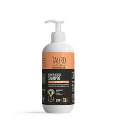 Ultra Natural Care shampoo with keratin for dogs and cats coat