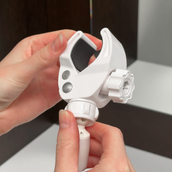 handheld pet coat dryer holder - 3